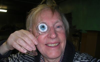 OCH EYE THE NO, NO, NO, NO!